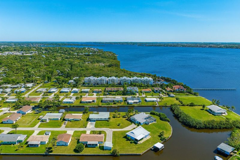 Local Chimney Sweeping in Ellenton, FL